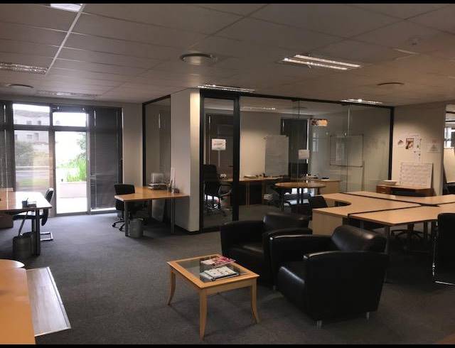 273M² OFFICE TO LET IN CENTURY CITY